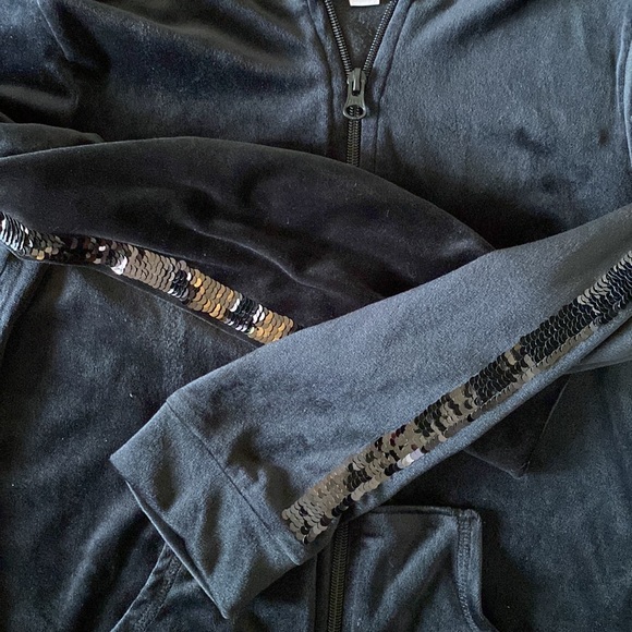 More Than Magic Black Velour Hoodie Jacket Sequin Stripe Girls Medium 7/8 - Picture 2 of 5